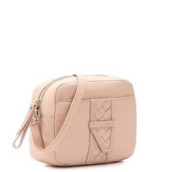 Cole Haan Handbags - Cole haan blush pink Samantha crossbody bag